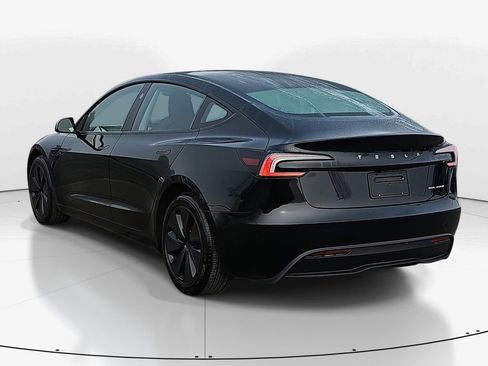 Used 2025 Tesla Model 3 Long Range image 7