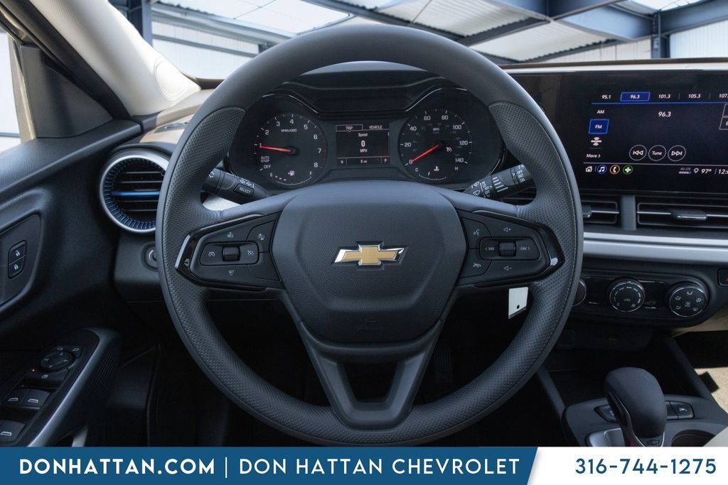 New 2026 Chevrolet Trax LS FWD image 6