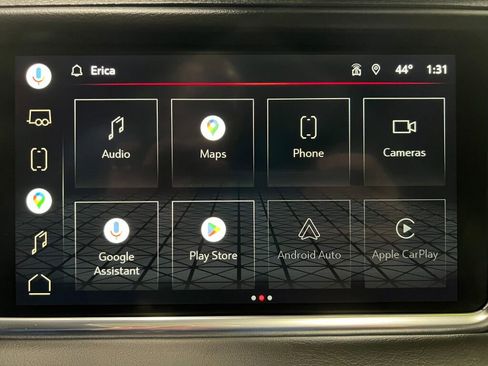 Used 2022 GMC Yukon Denali w/ Denali Premium Package image 11