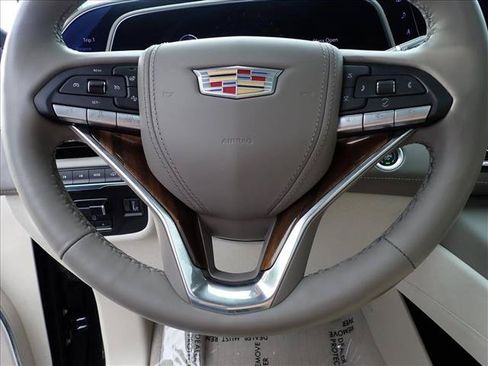 Used 2023 Cadillac Escalade Sport Platinum w/ LPO, ONYX Package AWD/4WD image 24