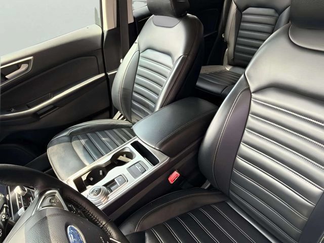 Used 2024 Ford Edge SEL AWD/4WD image 12