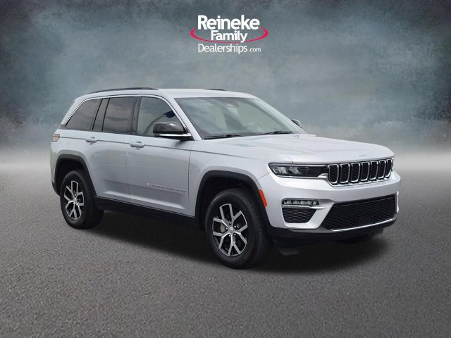 Used 2024 Jeep Grand Cherokee Limited AWD/4WD image 3