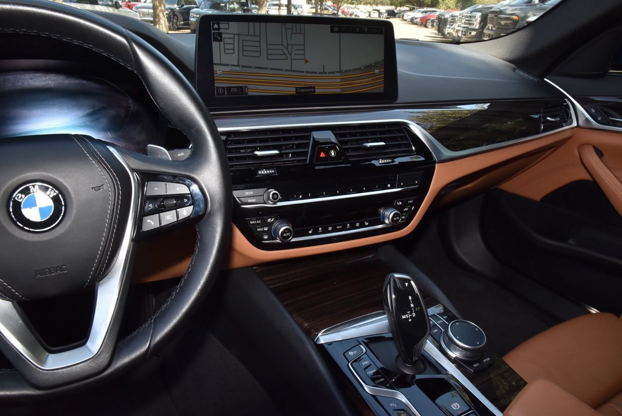 Used 2021 BMW 540i w/ Convenience Package RWD image 26