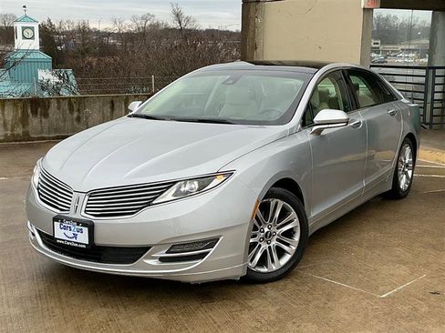 Used 2014 Lincoln MKZ Hybrid w/ Equipment Group 202A Reserve image 2