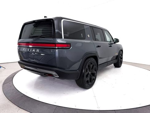Used 2023 Rivian R1S Adventure AWD/4WD image 19