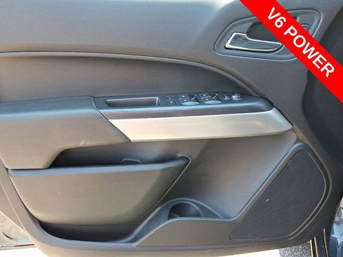 Used 2019 Chevrolet Colorado LT w/ LT Convenience Package RWD image 12