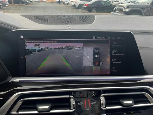 Used 2020 BMW X7 xDrive40i w/ Premium Package image 24