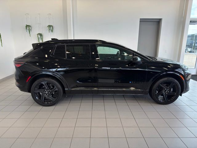 Used 2026 Chevrolet Equinox EV RS AWD/4WD image 39