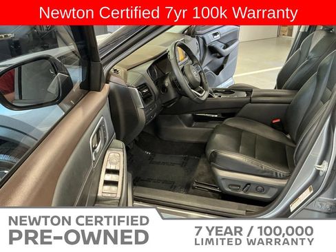 Used 2021 Nissan Rogue SL FWD image 7