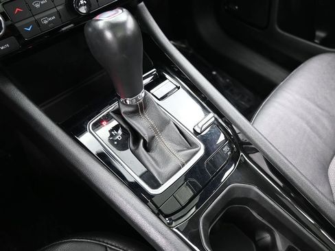 Used 2022 Jeep Compass Limited w/ Sun and Sound Group image 20