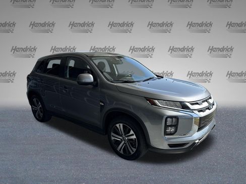 Used 2025 Mitsubishi Outlander Sport ES AWD/4WD image 2