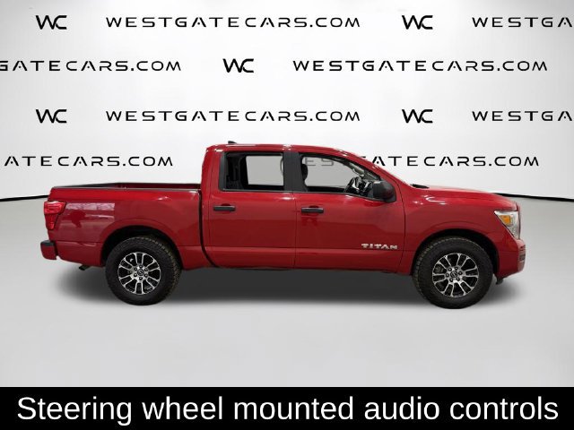Used 2023 Nissan Titan SV RWD image 4