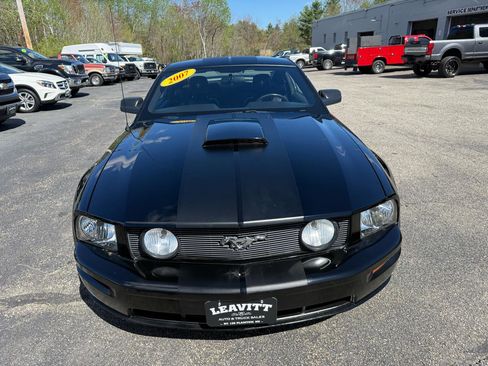 Used 2007 Ford Mustang GT Premium RWD image 2