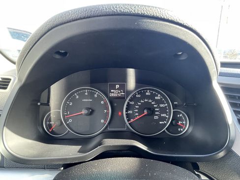 Used 2013 Subaru Outback 2.5i Premium w/ All-Weather Pkg image 9