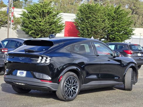 New 2025 Ford Mustang Mach-E Premium image 4