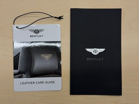 Certified 2025 Bentley Bentayga AWD/4WD image 43