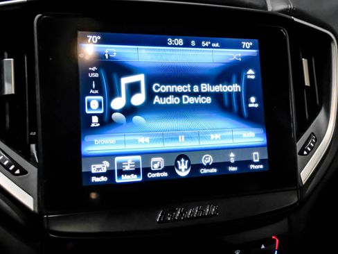Used 2017 Maserati Ghibli w/ Luxury Package RWD image 30