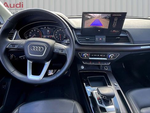 Used 2023 Audi Q5 2.0T Premium w/ Convenience Package AWD/4WD image 7