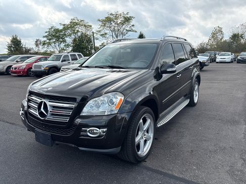 Used 2008 Mercedes-Benz GL 550 4MATIC image 2