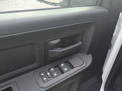 New 2026 RAM 2500 Tradesman w/ Chrome Appearance Group image 11