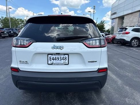 Used 2020 Jeep Cherokee Latitude Plus w/ Cold Weather Group AWD/4WD image 7