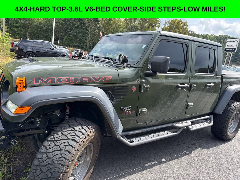 Used 2023 Jeep Gladiator Mojave AWD/4WD image 1