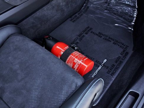 Used 2024 Porsche 911 GT3 image 39