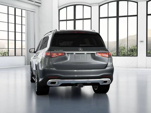 New 2026 Mercedes-Benz GLS 580 4MATIC image 26