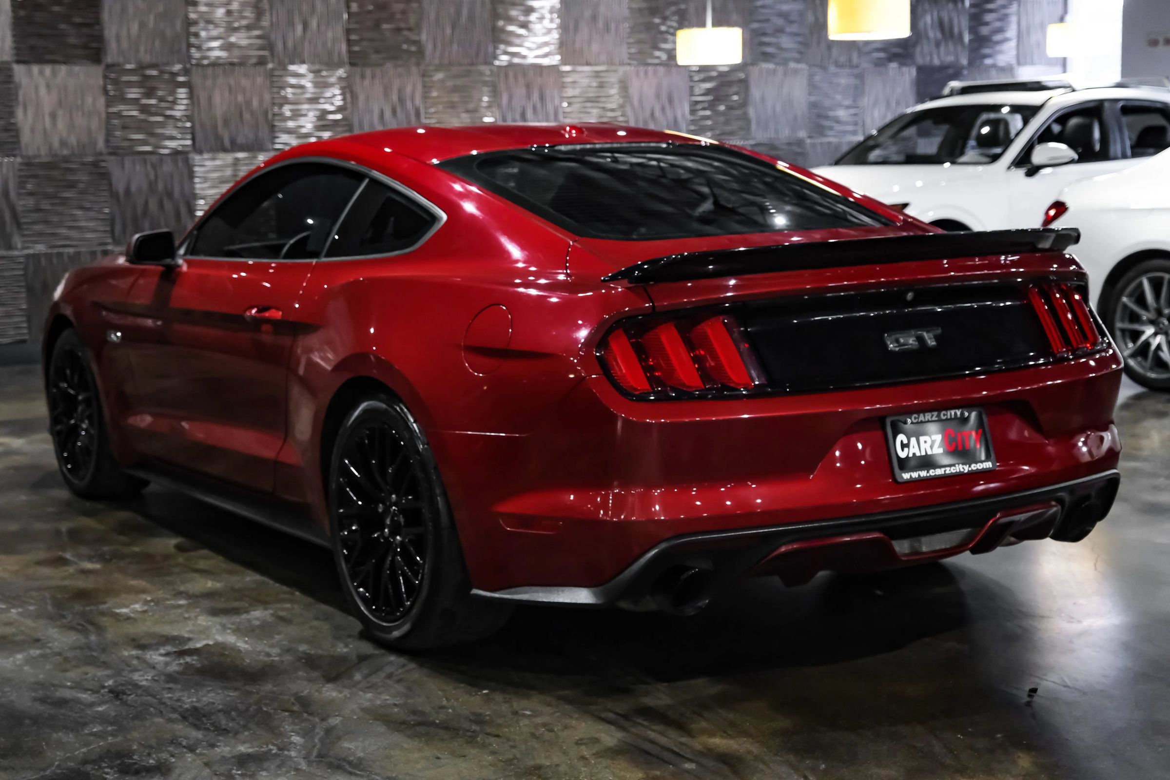 Used 2016 Ford Mustang GT Premium w/ GT Performance Package RWD image 9