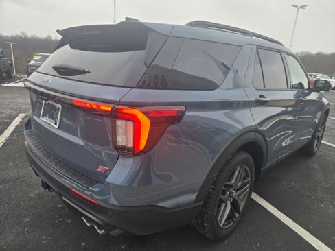 New 2026 Ford Explorer ST w/ Sun And Sound Package image 5