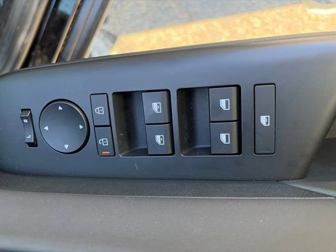 Used 2026 Hyundai Kona Limited AWD/4WD image 10