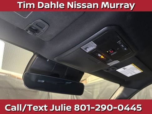 Used 2024 Toyota Tacoma SR5 AWD/4WD image 32