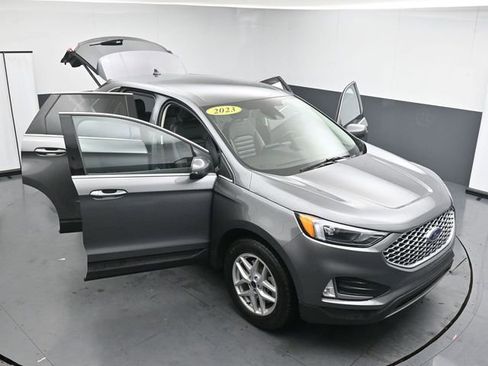 Used 2023 Ford Edge SEL w/ Convenience Package AWD/4WD image 32