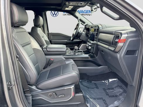 Used 2025 Ford F150 Raptor AWD/4WD image 28
