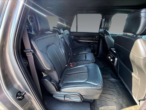 Used 2018 Ford Expedition Max Limited w/ Equipment Group 302A AWD/4WD image 16