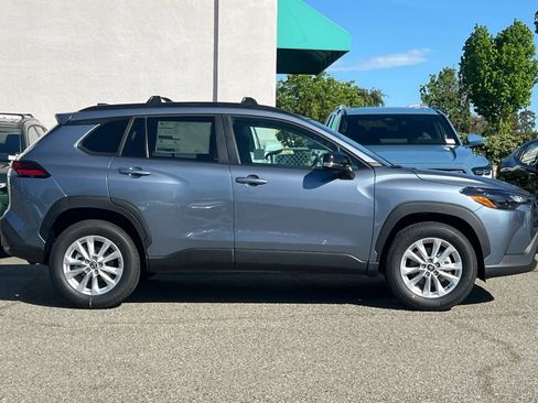 New 2026 Toyota Corolla Cross LE image 9