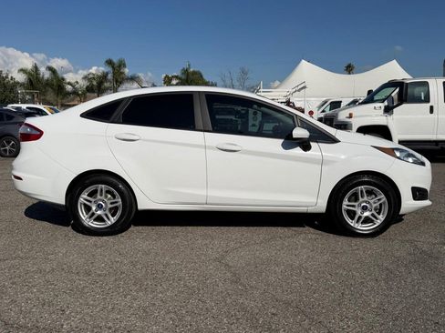 Used 2019 Ford Fiesta SE w/ Equipment Group 201A image 4