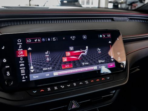 Used 2025 Dodge Charger R/T w/ Quick Order Package 25M R/T image 24