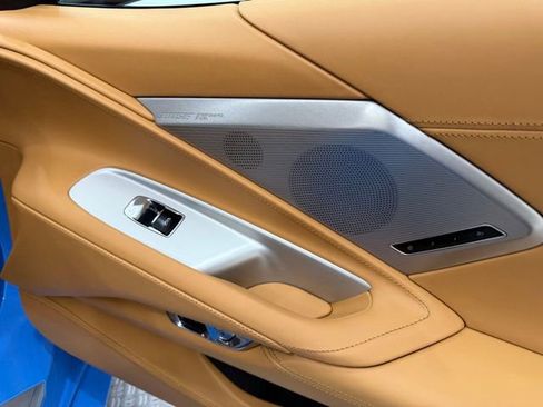 Used 2022 Chevrolet Corvette Stingray Premium Cpe w/ Z51 Performance Package image 17