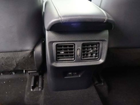 Used 2023 Toyota Venza Nightshade image 45