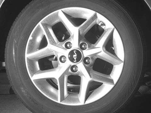 Used 2025 Kia Soul LX w/ LX Technology Package image 15