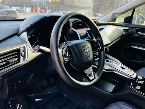 Used 2018 Honda Clarity Sedan 4D image 31
