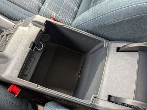 New 2025 Ford Bronco Heritage Edition image 36