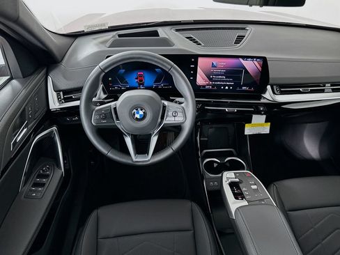 Used 2026 BMW X2 xDrive28i w/ Technology Package AWD/4WD image 19