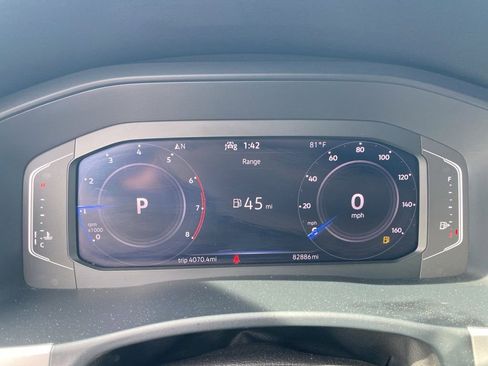 Used 2023 Volkswagen Atlas Cross Sport SE w/ Panoramic Sunroof Package image 19