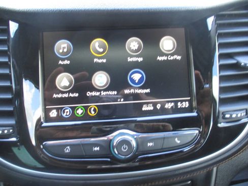 Used 2018 Chevrolet Trax LS image 16