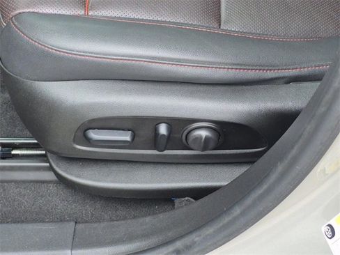 Used 2021 Chevrolet Blazer RS w/ Enhanced Convenience Package image 22