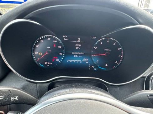 Used 2022 Mercedes-Benz GLC 300 image 34