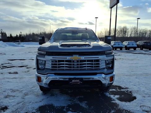 Used 2025 Chevrolet Silverado 3500 W/T w/ WT Convenience Package image 8