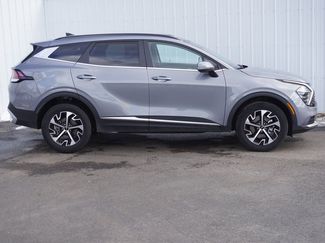 Used 2025 Kia Sportage EX w/ Premium Package video 2